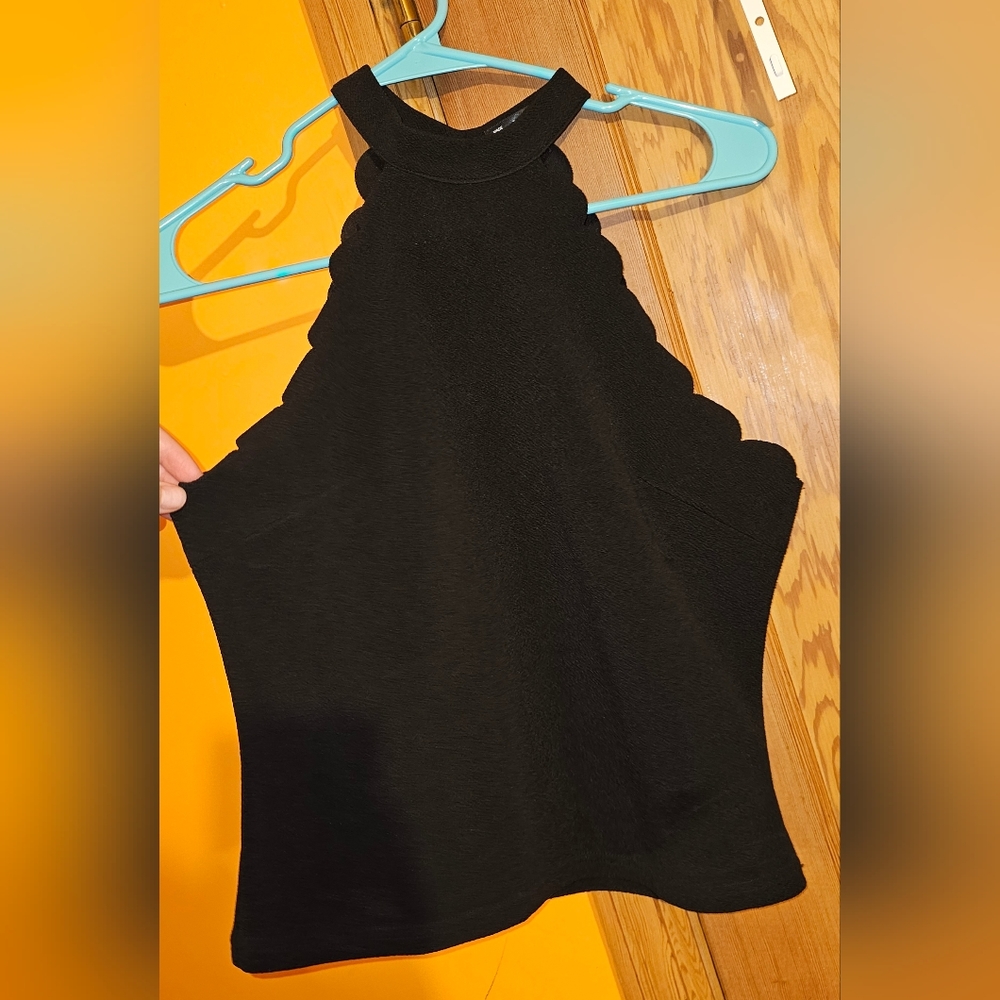 SHEIN black sleeveless top